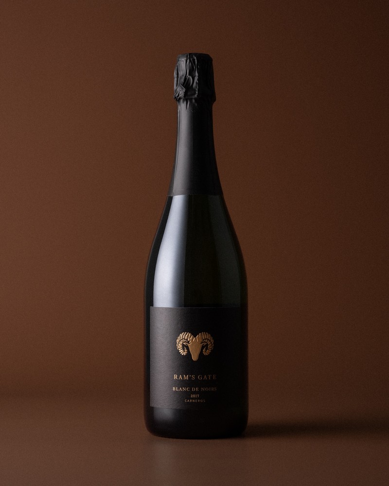 Estate Blanc de Noirs with Gift Box